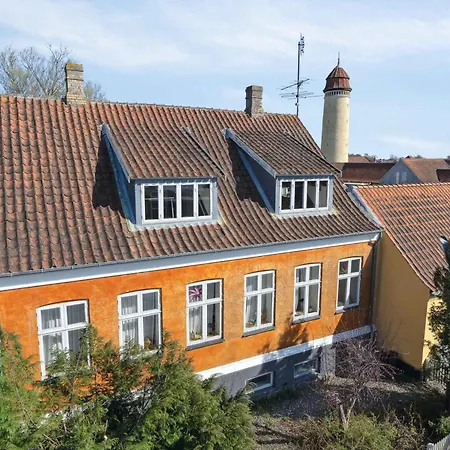 Dom wakacyjny Historic In Charming *